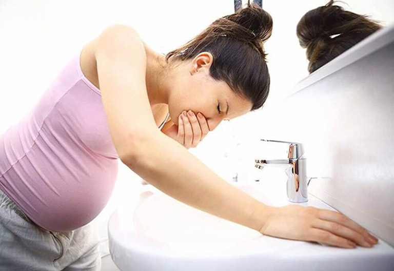 Bệnh gây ảnh hưởng đến sức khỏe của mẹ và sự phát triển của thai nhi