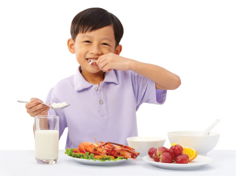 Trẻ em bị đau dạ dày nên ăn gì
